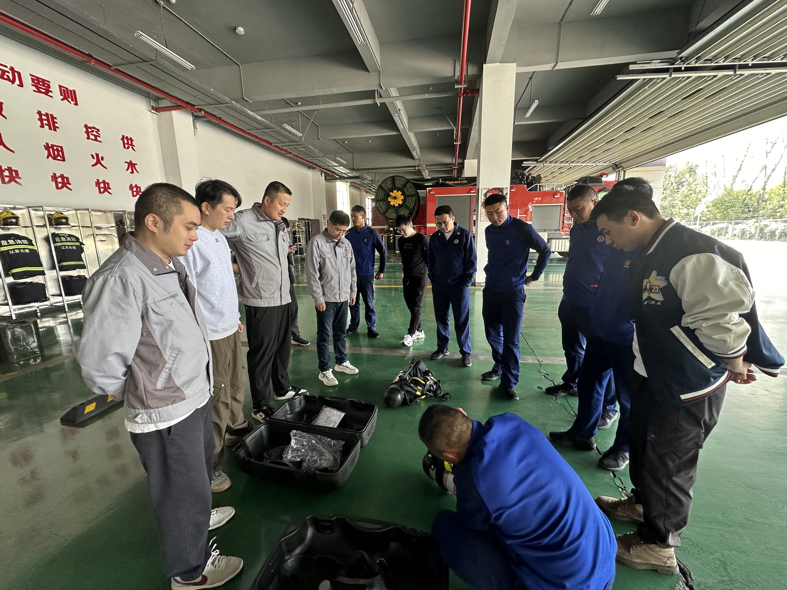 67490e7e86c4a.jpg 67490e7e86c4a.jpg