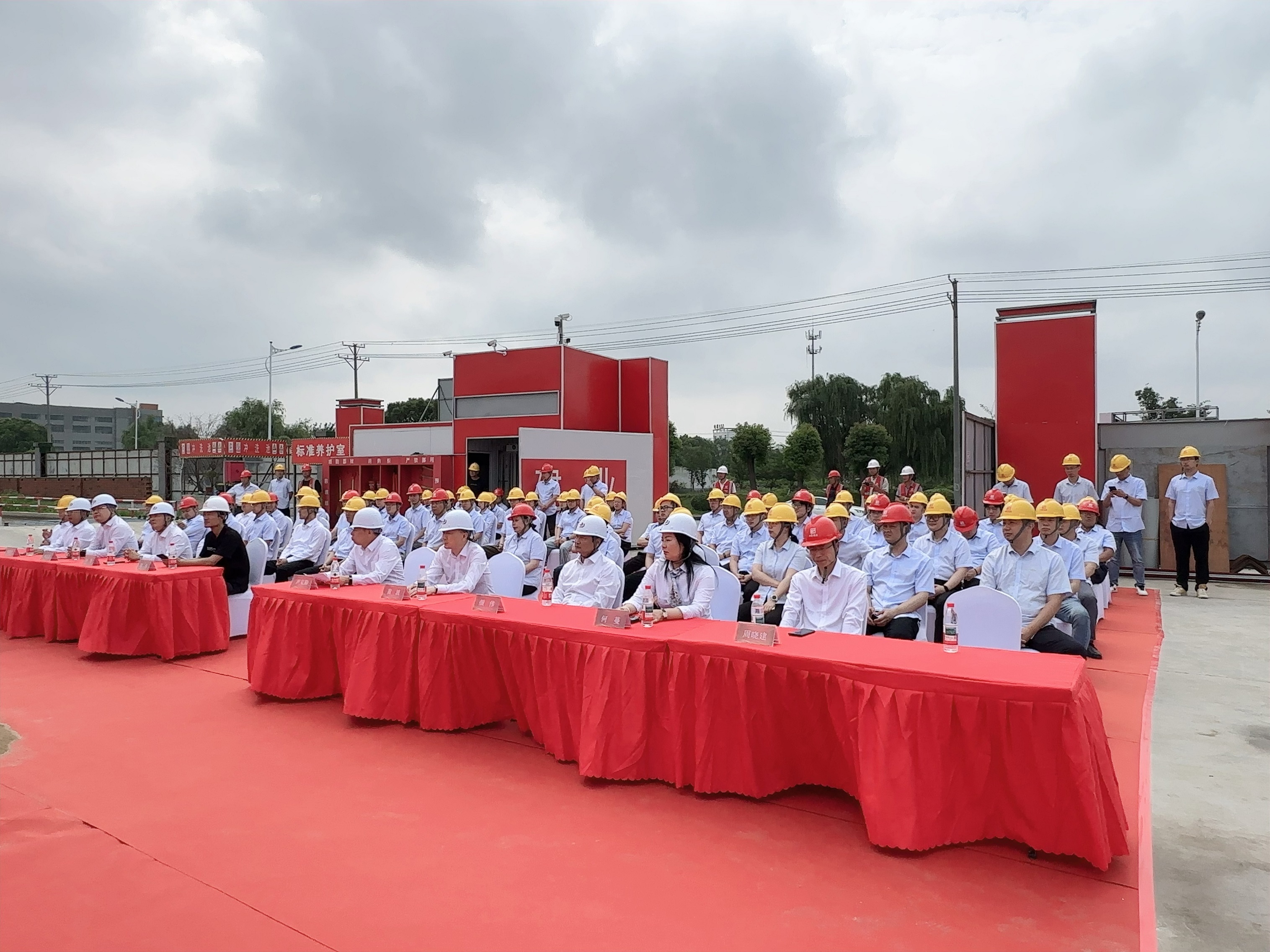 6854b50622d91.jpg 6854b50622d91.jpg