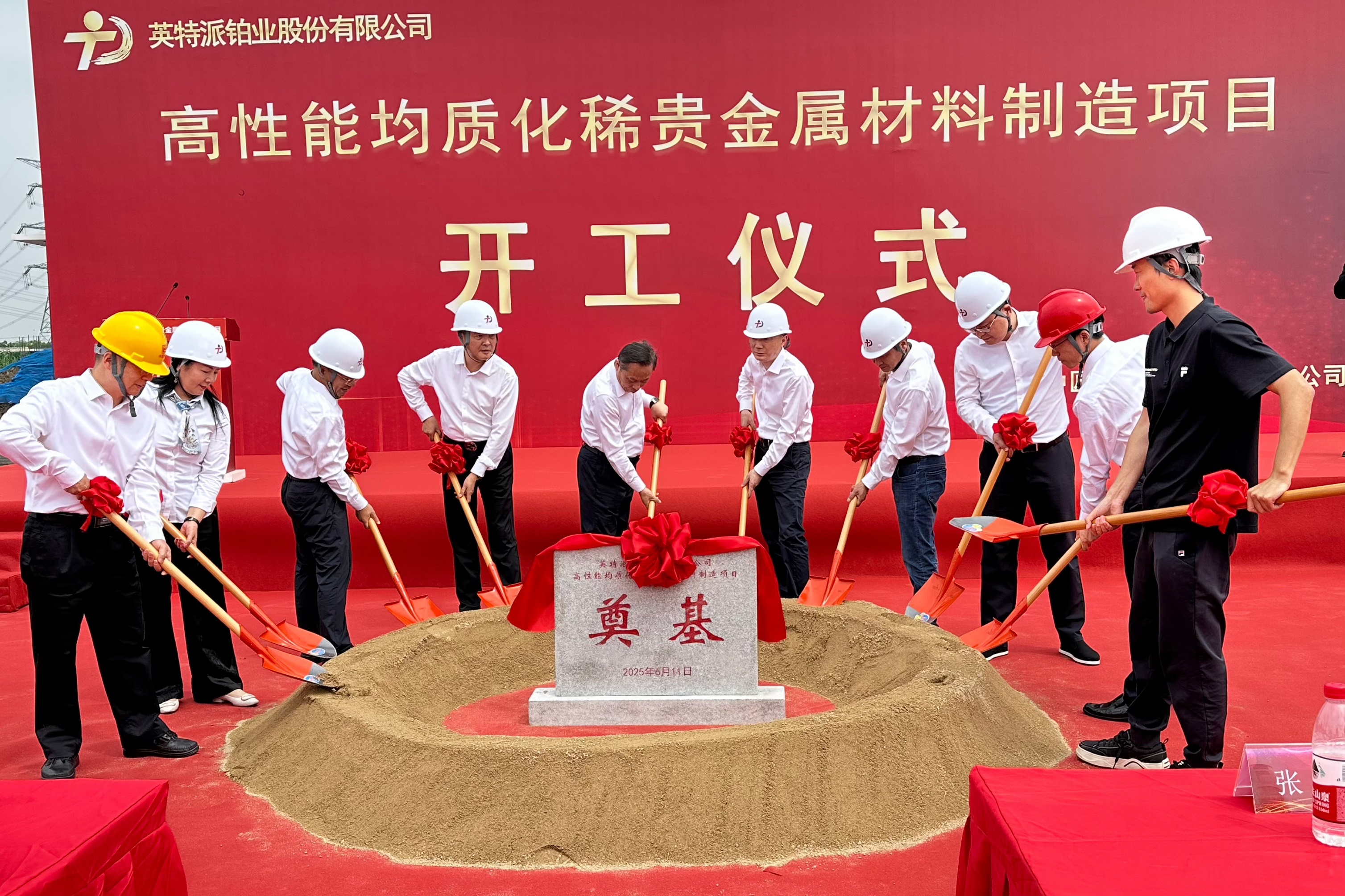 6854b5070a518.jpg 6854b5070a518.jpg